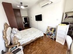 BEDOK RIA CRESCENT (D16), Semi-Detached #558931431